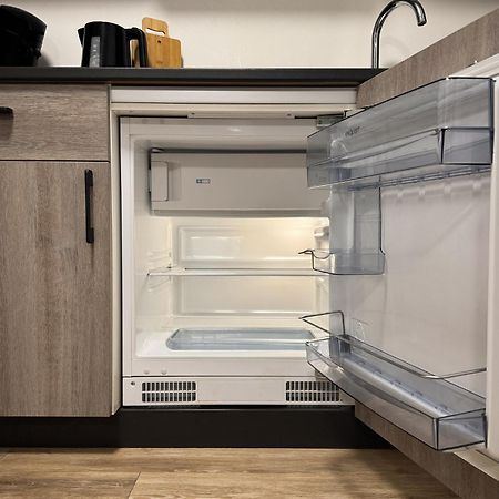 Stilvolles Apartment Mit Parkplatz, Barrierefrei 라인하임 외부 사진